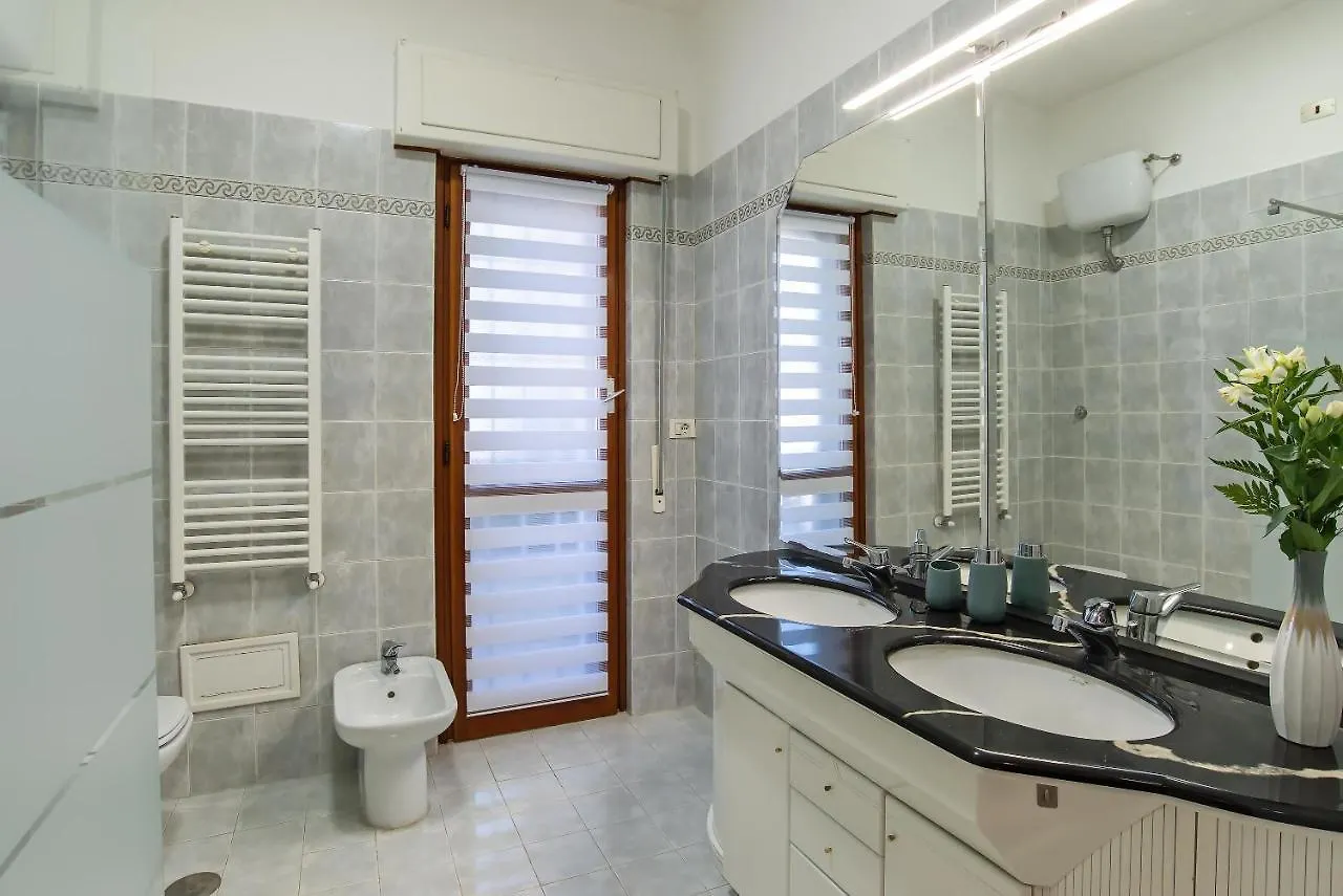 Apartment Appartamento Venere Lido di Ostia